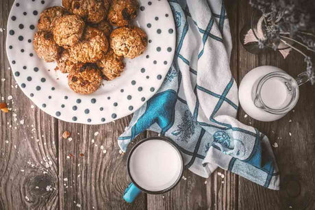 Classic Oatmeal Raisin Cookies